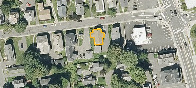 18 Summer St