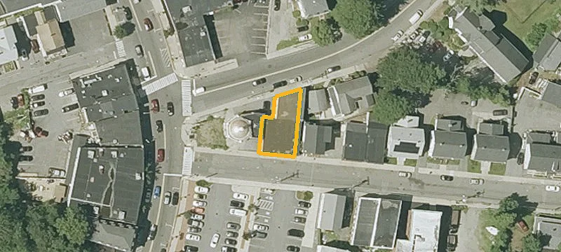 7 Salem St