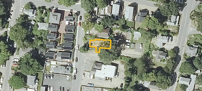 112 Dukes County Ave