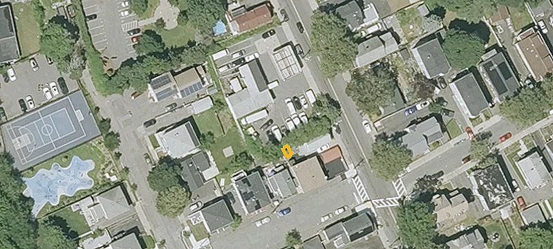 132 Cottage St