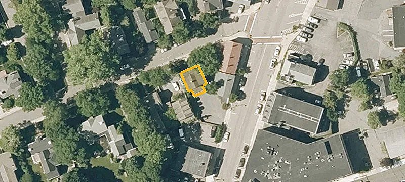 12 School St