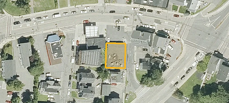46 Main St
