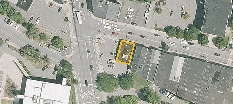 3 Central St