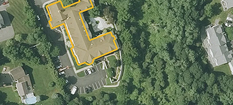 20 Charnstaff Ln