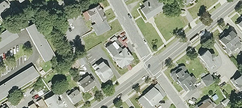 95 Main St