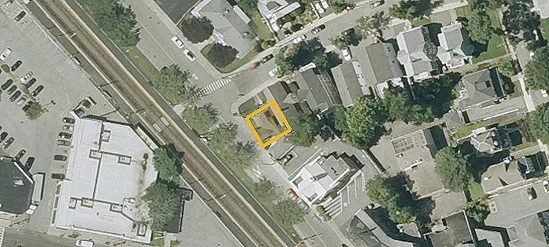 1 Irving St
