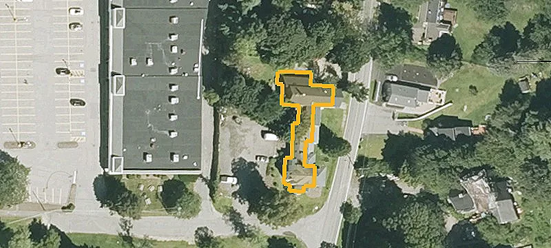 12-14 Red Acre Rd
