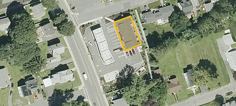 121 Bolton St