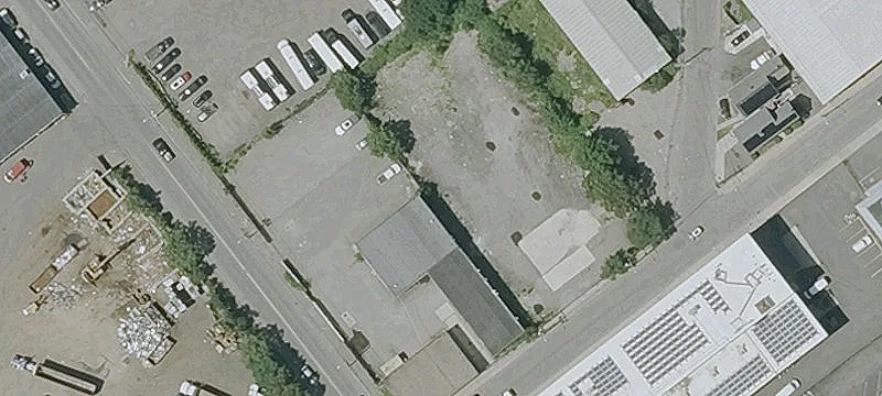 337 2nd St
