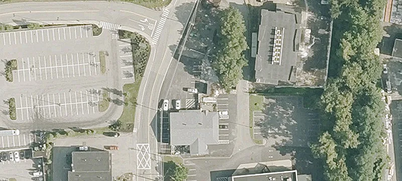 12-16 Harrington Ave