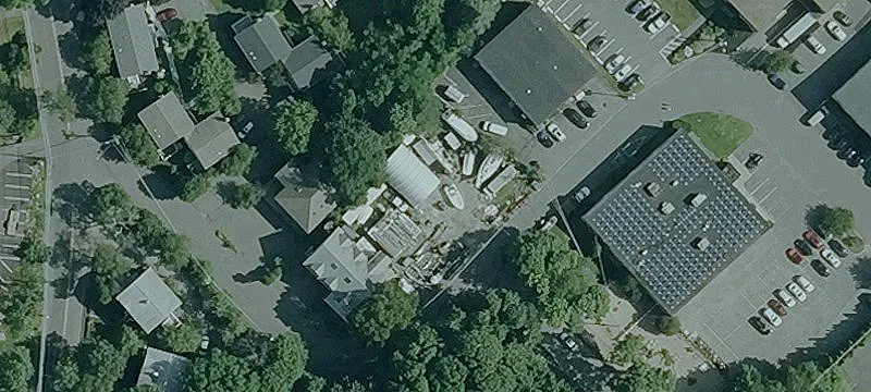 16 Tioga Way