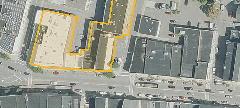 32 Main St