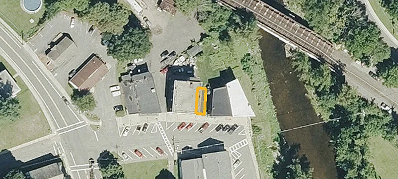 6-10 Main St