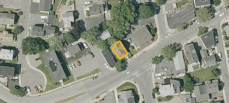 204 Salem St