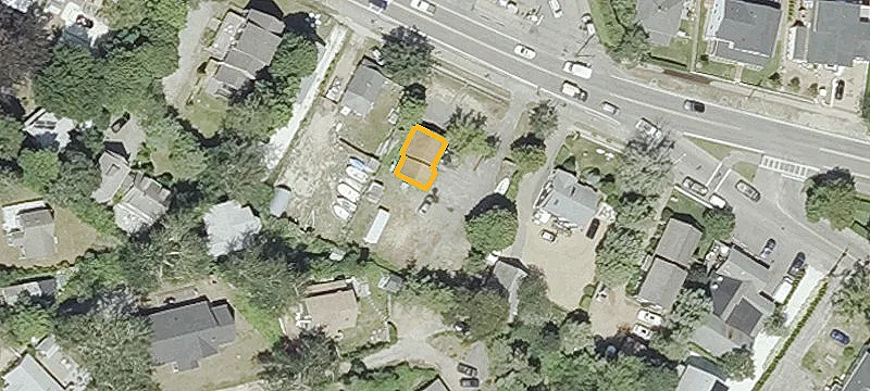 196 Uppr Main St