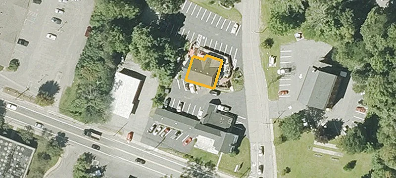 484 Main St