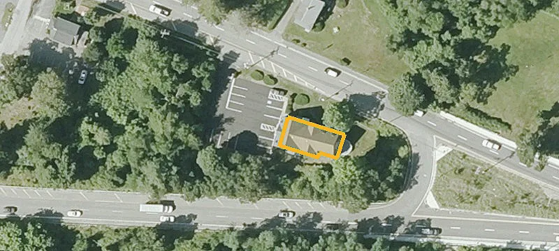 2879 Cranberry Hwy