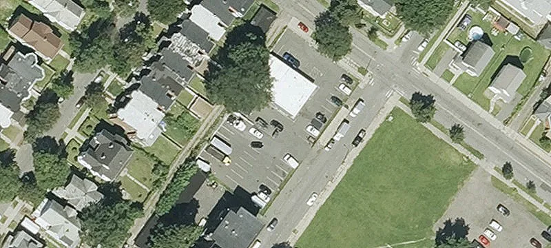 243 Elm St