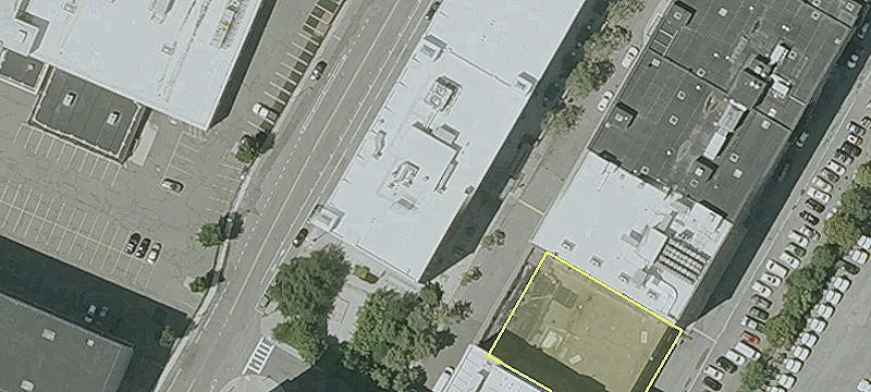 10 Channel Ctr St