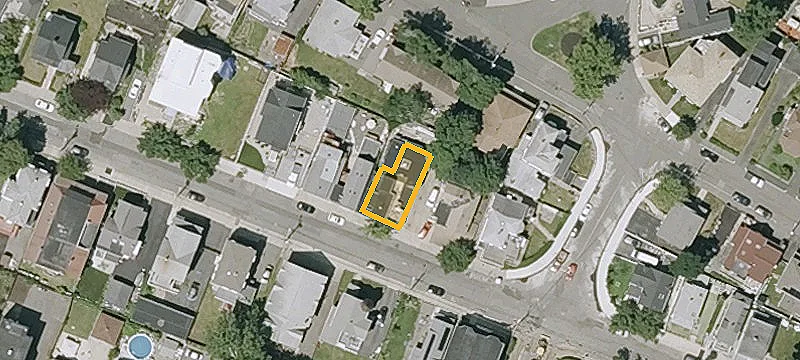 936 Winthrop Ave