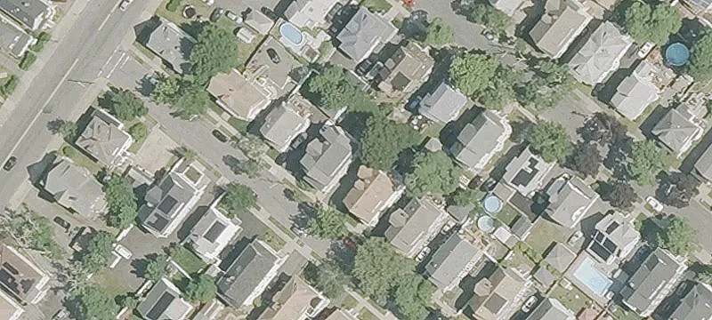 55-57 Graves Ave