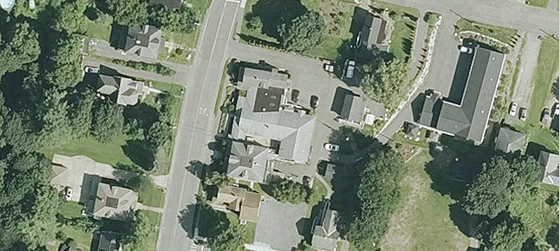 122 Onota St