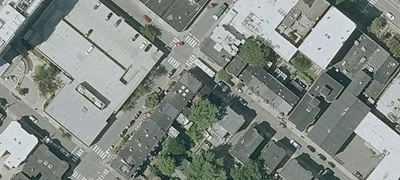 30 Pearl St