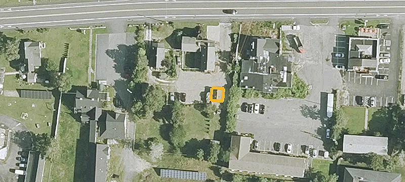 425 Main St