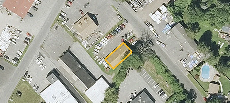 8 Washington Ave