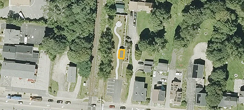 8 Sutton Ave
