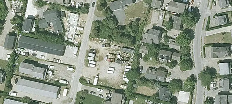 4 Perry Ln