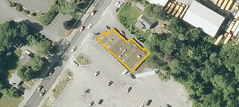 629 Main St