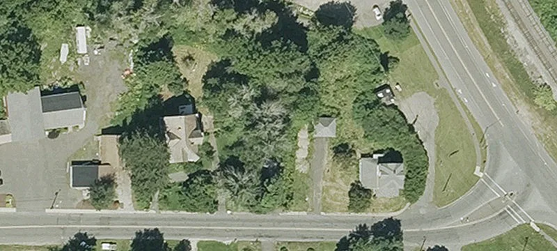 9 Ee St