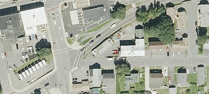 2 Loring St