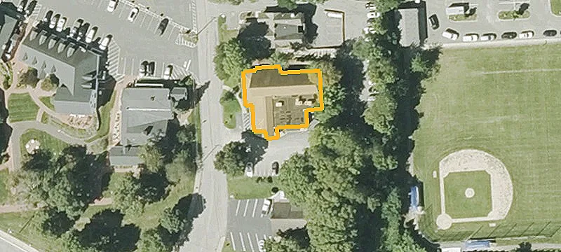 6 Cedar St