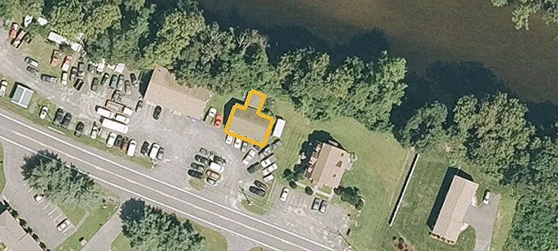 693 Russell Rd