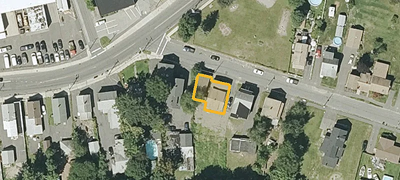 10 Taylor St