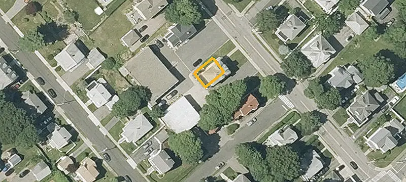 86 Walnut Ave