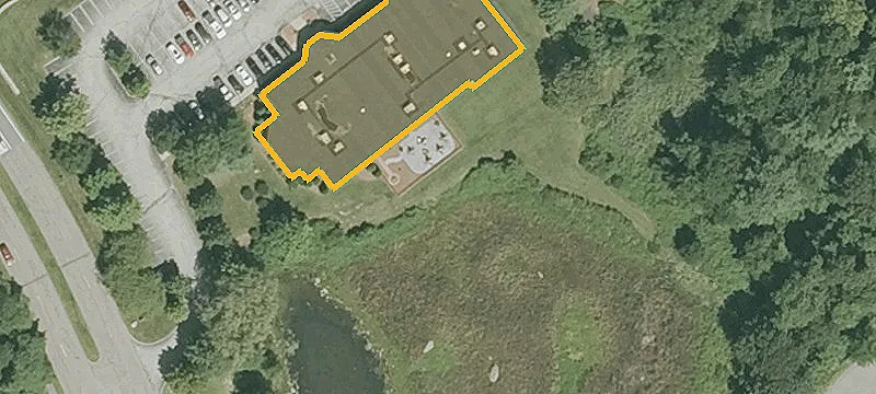 33 Frg Pkwy