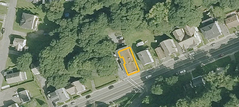 437 Main St