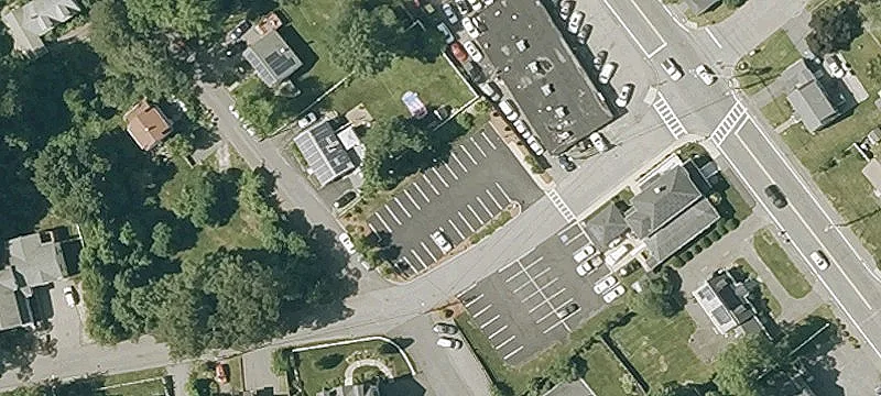 49 Harriett Ave