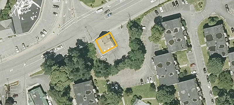 297 Main St