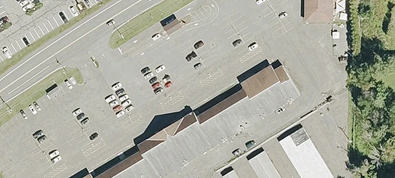 15 College Hwy