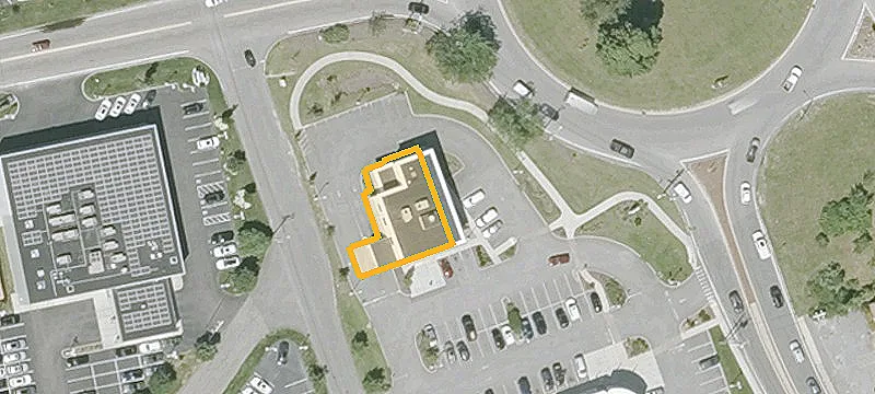 417 Barnstable Rd