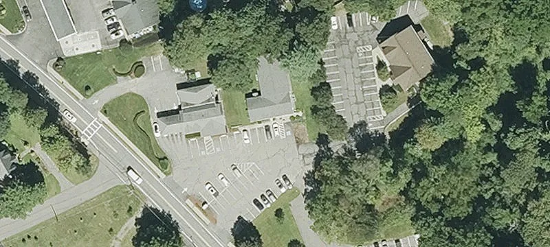 306 Main St