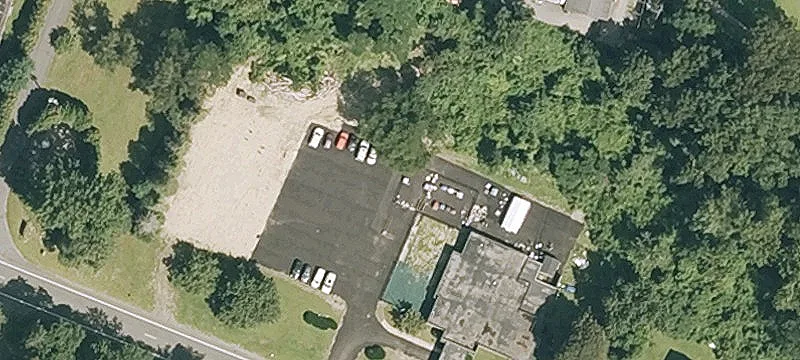 451 Russell Rd
