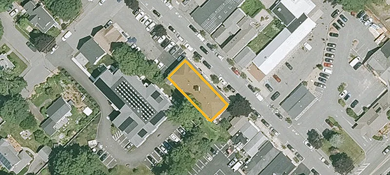 52-56 Railroad Ave