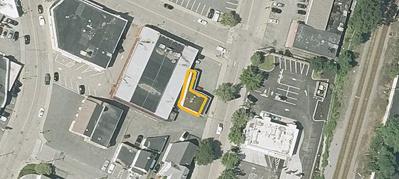 75 Cottage E St