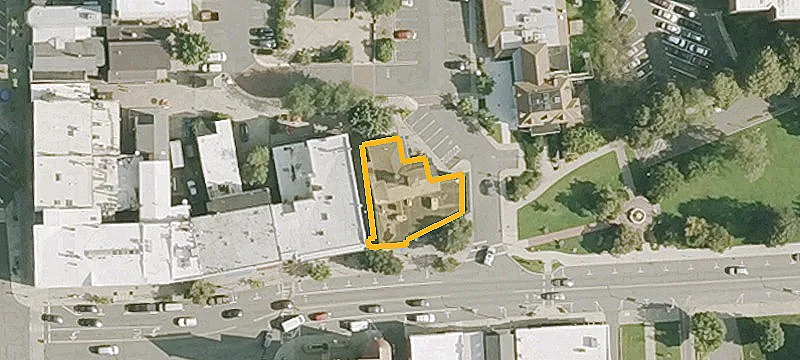 60-62 Main St