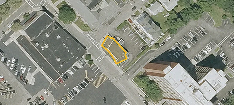 34 Chapman St